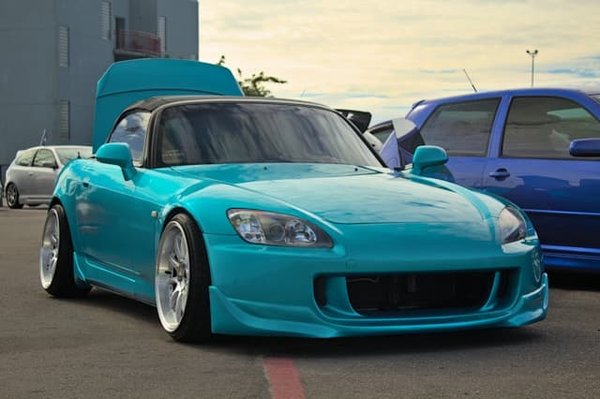 What's the Best Way to Upgrade the Front Brakes on a Lotus Elise for Track Day Performance?